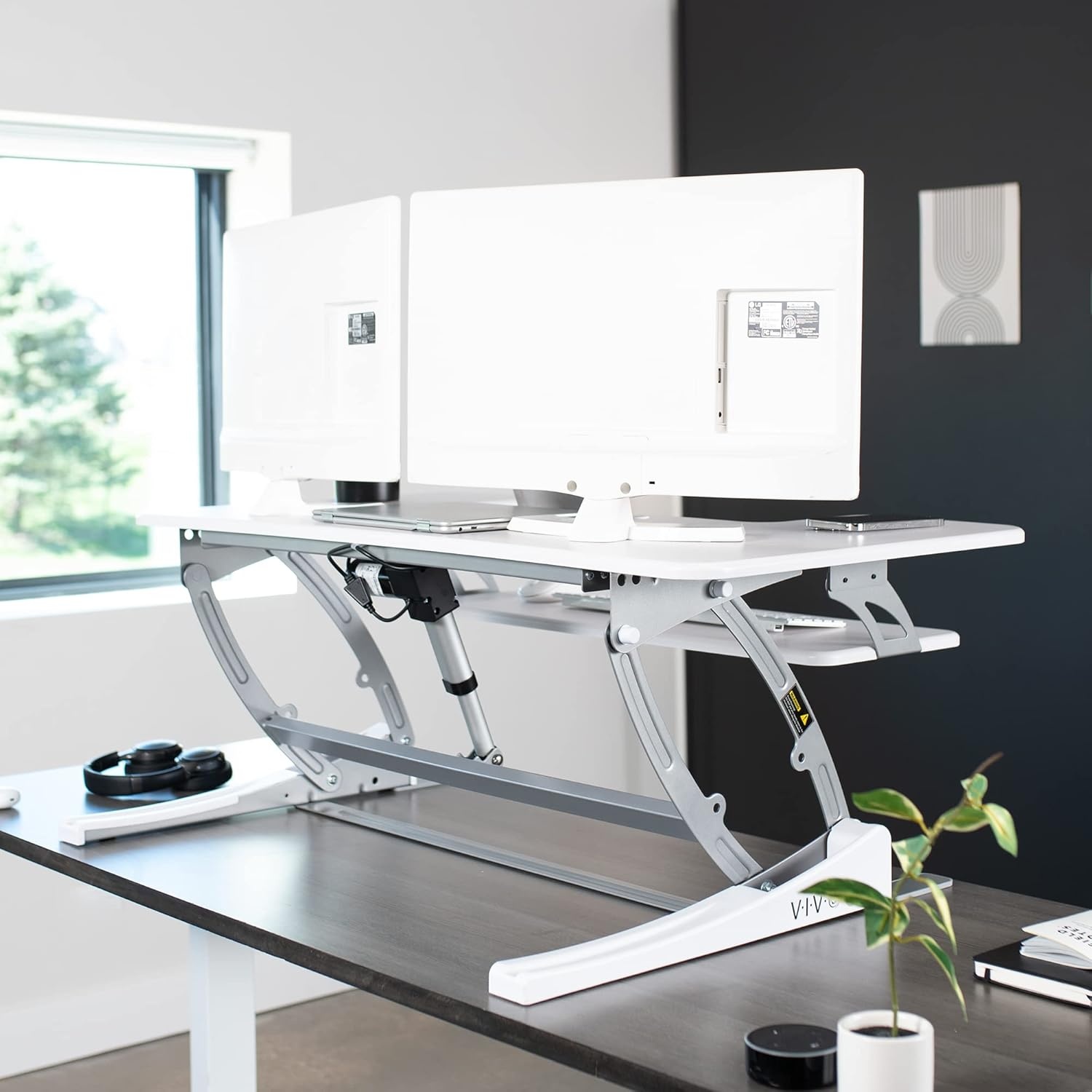 image:imageVIVO 32 inch Height Adjustable Stand Up Desk Converter V Series Quick Sit to Stand Tabletop Dual Monitor Riser Workstation Black DESKV000VSWhite