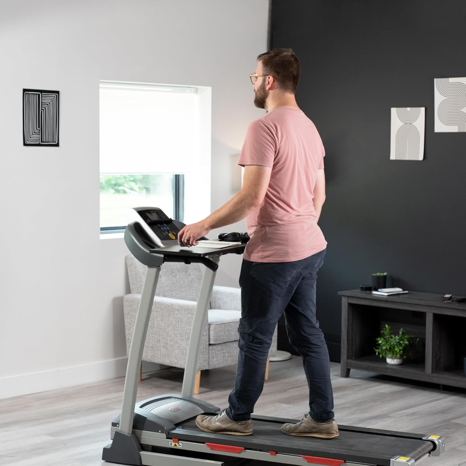 image:imageVIVO Universal Treadmill Desk Ergonomic Platform Designed for Notebooks Tablets Laptops and More Workstation for Treadmill Handlebars up to 31 inches Black STANDTDML2Classic