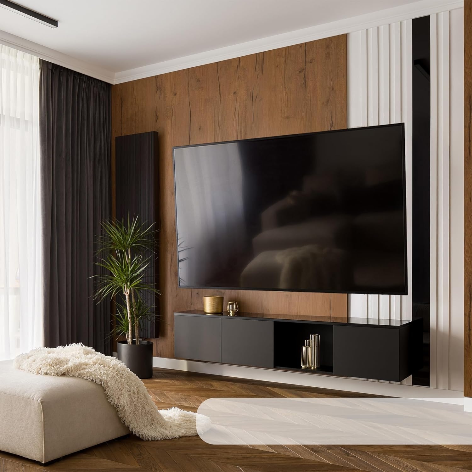 image:imageVIVO 60 to 120 inch Large Screen Heavy Duty TV Wall Mount for LCD LED Flat and Curved Screens Articulating Swivel Mount Max VESA 900x600mm Black MOUNTVW120M4385 screens